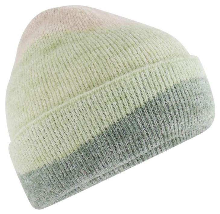 Knitted Hat "Soft Wave" B 532