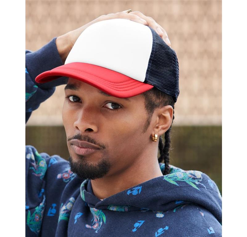 Kapa z mrežico B639