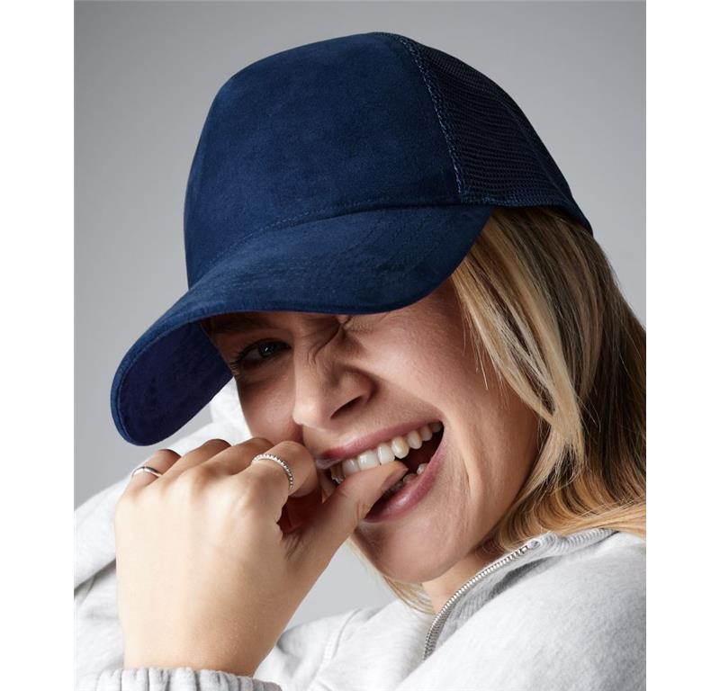 Kapa z mrežico B643