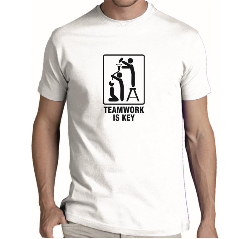 Moška majica TEAM WORK IS KEY