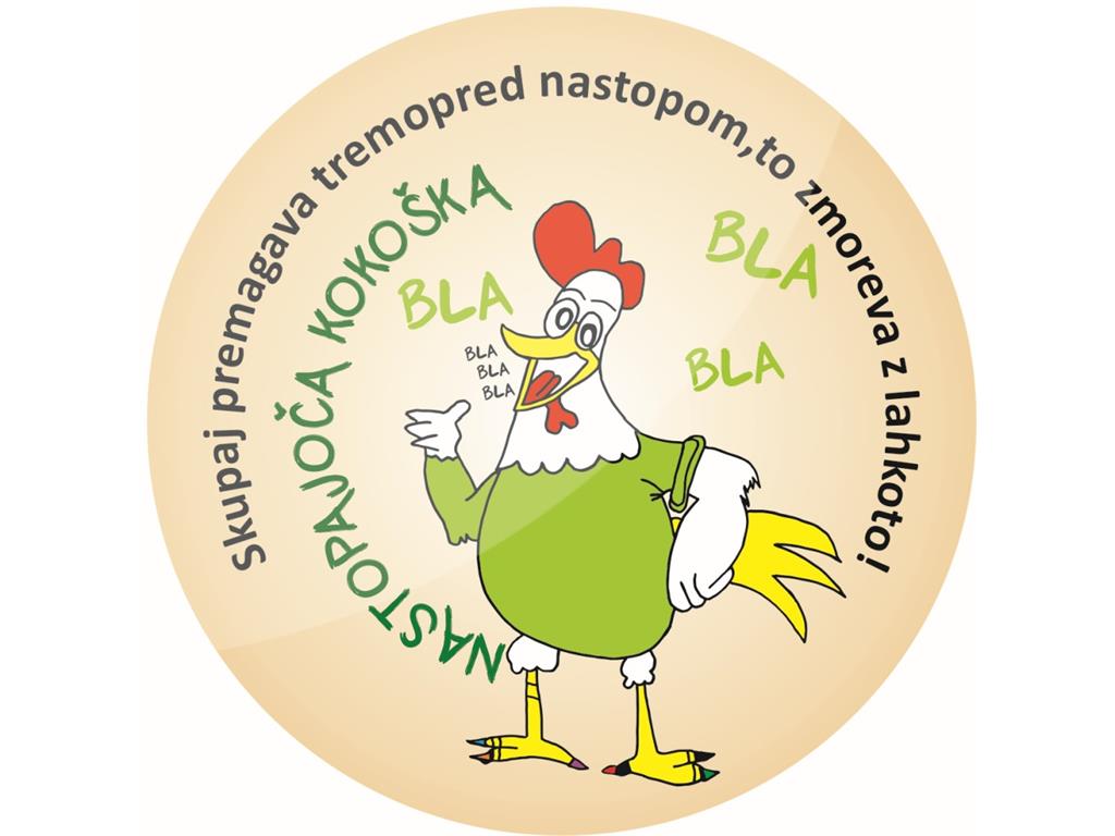 Broška NASTOPAJOČA KOKOŠKA