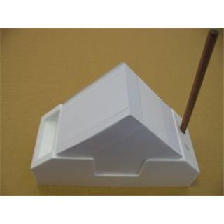 Kocka v obliki piramide 003; bela